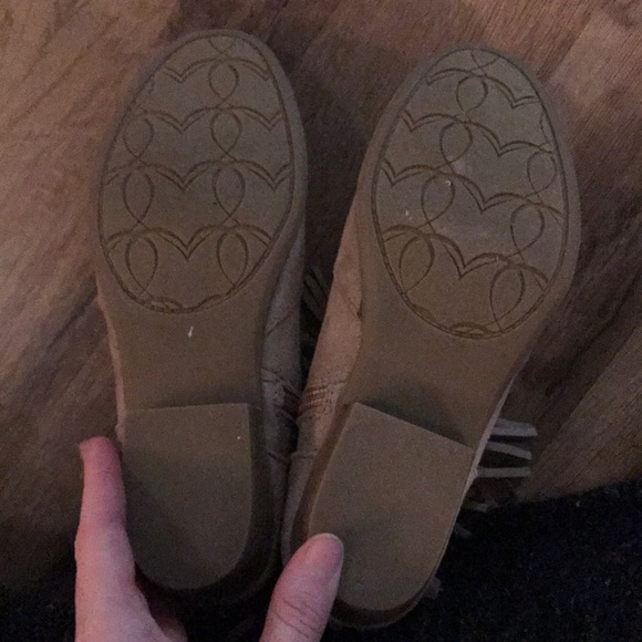 Booties - Picture 3 of 3